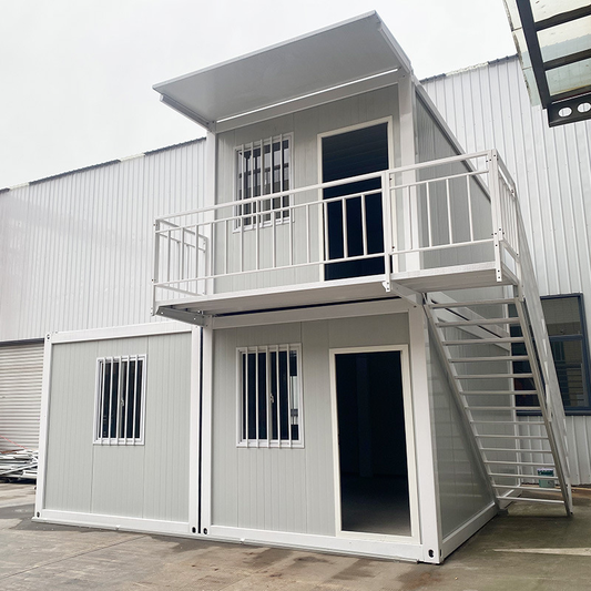 Prefabricated movable 20 foot flat packaging container house